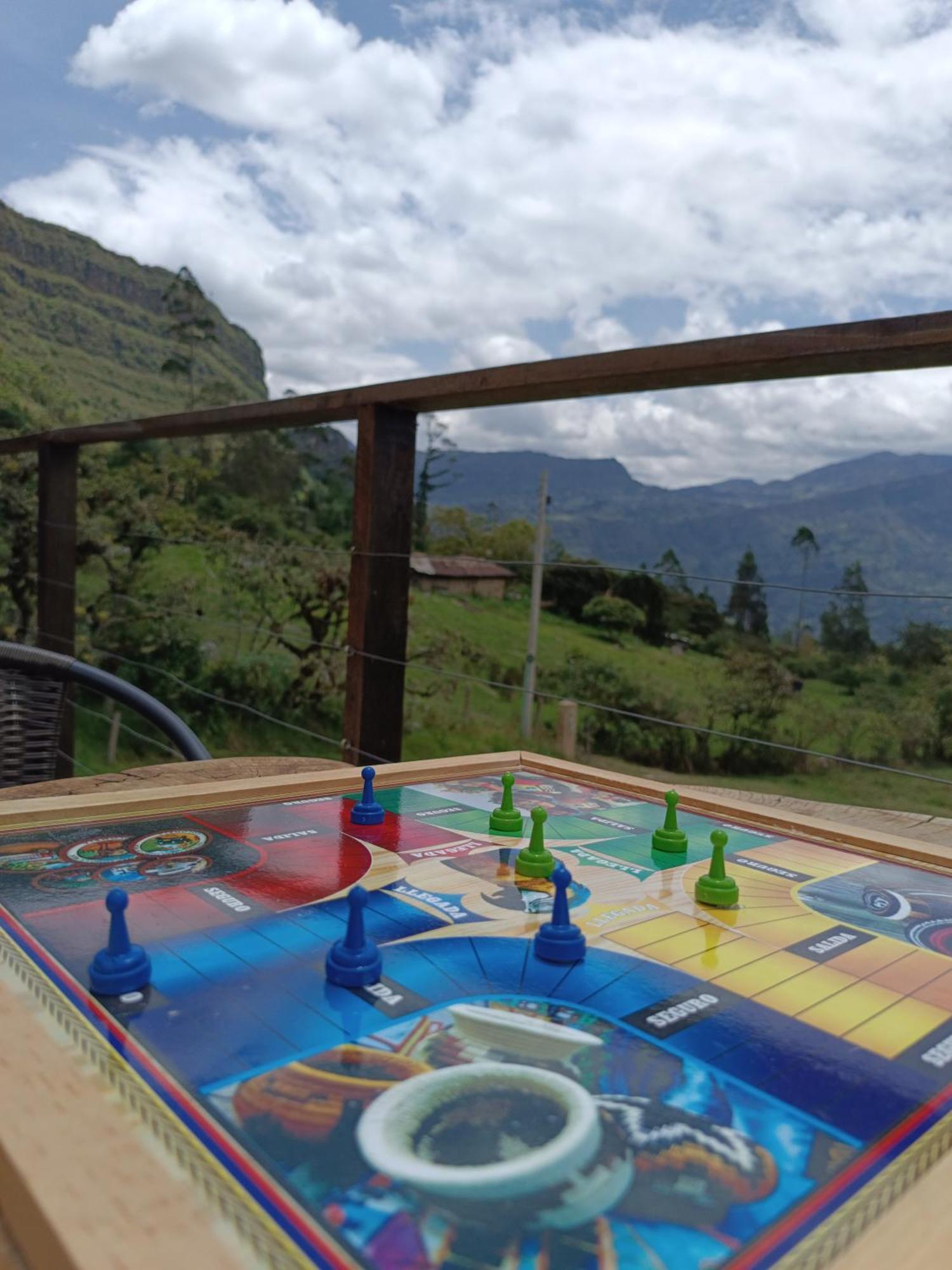 Al Aire Libre En Cundinamarca - Tiny House - Glamping Caelum Macheta