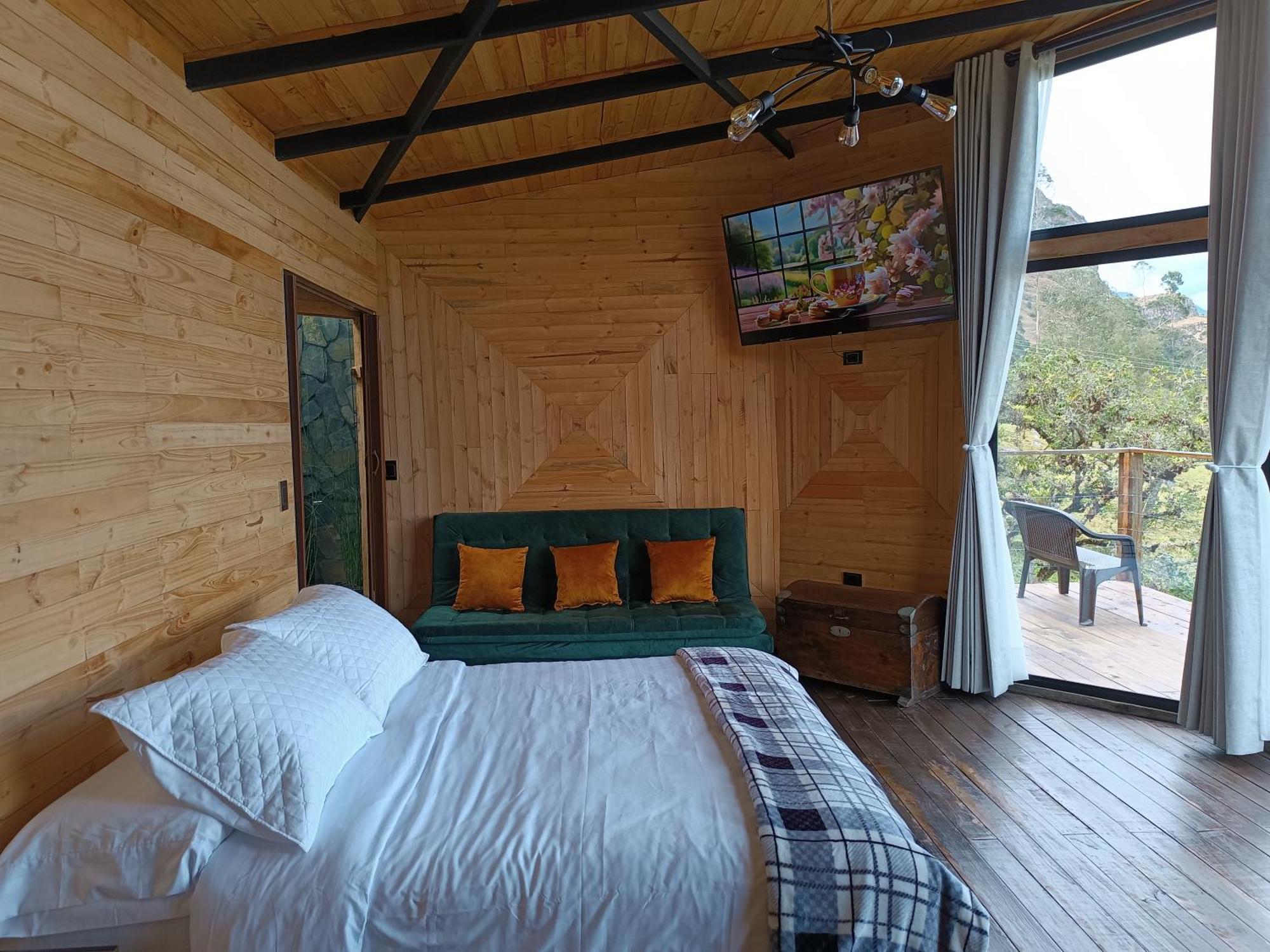 Chalet Al Aire Libre En Cundinamarca - Tiny House - Glamping Caelum Macheta
